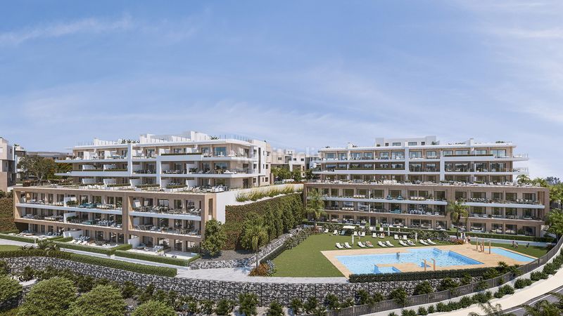 Foto cf3e5de3-a5a0-4ffd-aa5e-71a8b315ca78. Àtic amb aparcament piscina a La Concha - Resina Golf Estepona