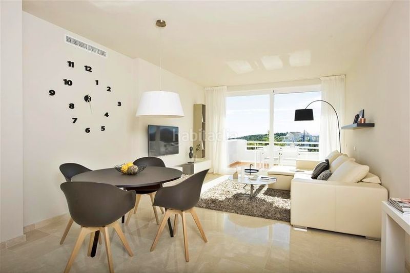 Foto 1c0ea2f7-00a4-46cd-83d8-fdf6fa159fc2. Apartament amb aparcament piscina a Centro Estepona