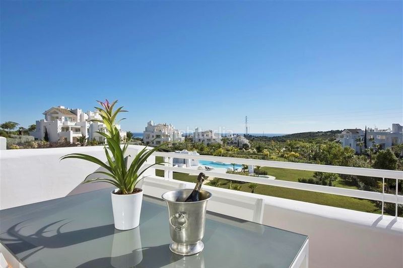 Foto 91b96667-8c02-4249-bf2a-c240189b1975. Apartament amb aparcament piscina a Centro Estepona