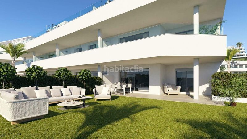 Foto c18c8f83-4dea-44bf-bb37-25183585090f. Apartament amb aparcament piscina a Centro Estepona