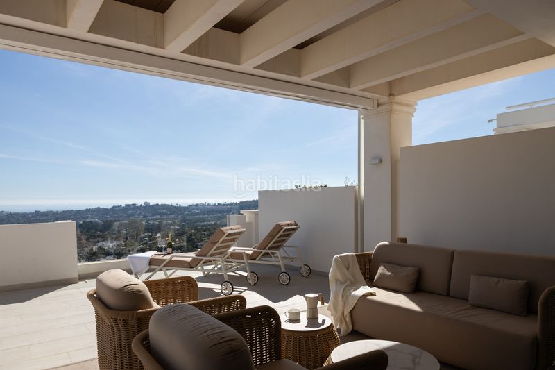 Foto b0c5f4d3-4948-40e3-98f6-d8e60365a57a. Apartament amb calefacció aparcament piscina a Los Naranjos Marbella