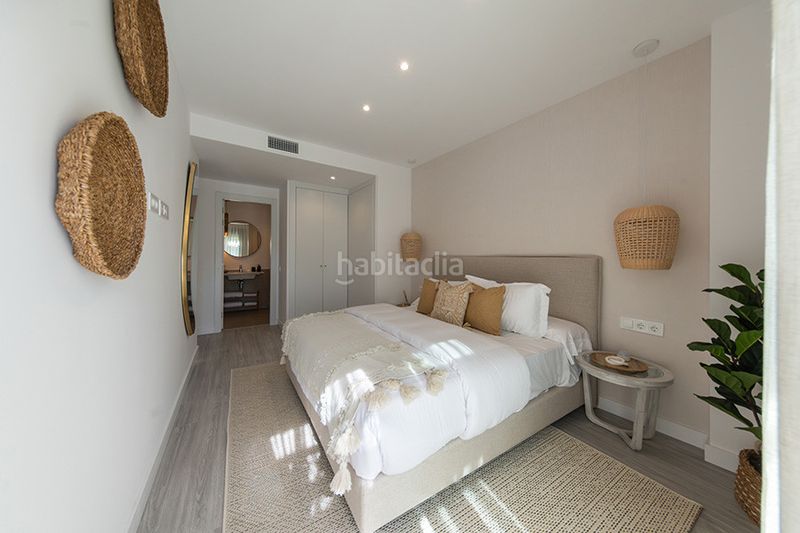 Foto e0d7e8b6-4bb4-4a4f-8665-6d84ed1aa806. Apartament amb aparcament piscina a Centro Estepona