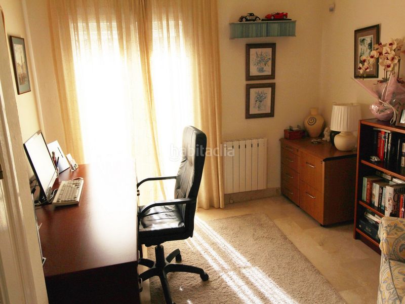 Foto 7b168548-5e75-47eb-a8ba-cc0e11c90a9f. Casa aparellada amb aparcament a Nueva Alcántara Marbella