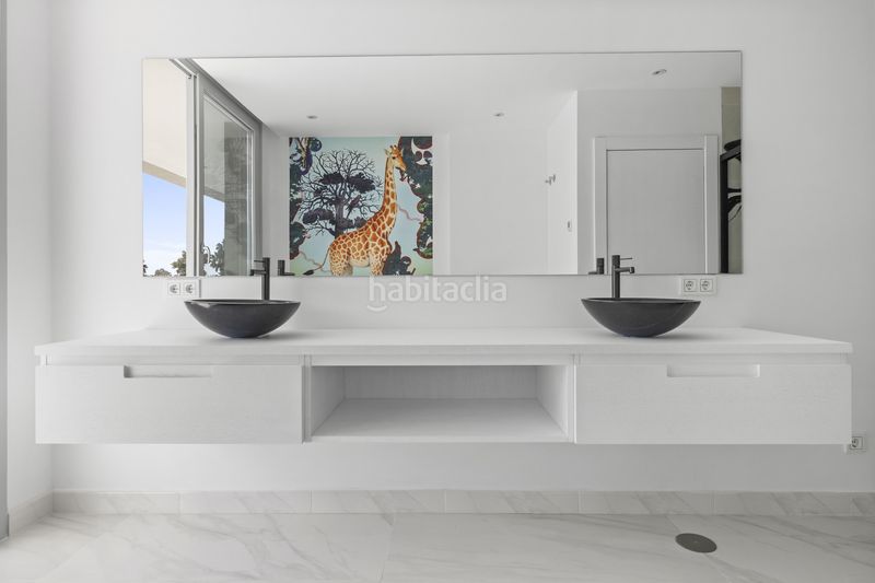 Foto 4e91f44f-9df7-412c-a149-bccb2f548545. Casa amb aparcament piscina a Nueva Alcántara Marbella