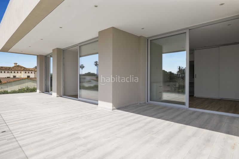 Foto eddcdc9c-fa54-43e0-968c-b3f61f55db0b. Casa amb aparcament piscina a Nueva Alcántara Marbella