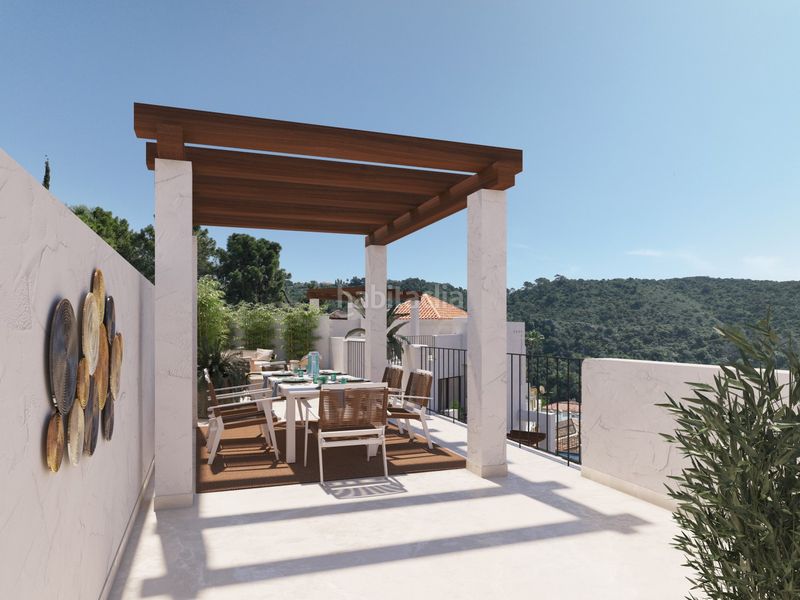 Foto 8507cc2d-a810-4a50-bfe3-9d59f775d537. Apartament amb aparcament piscina a Benahavís pueblo Benahavís