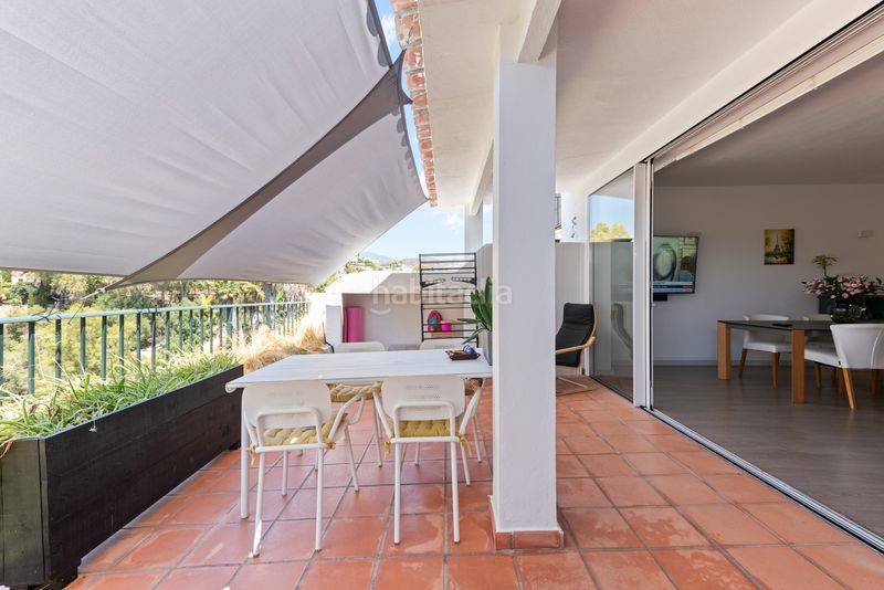 Foto ae0ecd5a-e45f-4f00-a6ab-f27afbef9d16. Casa adossada amb aparcament a La Quinta Benahavís