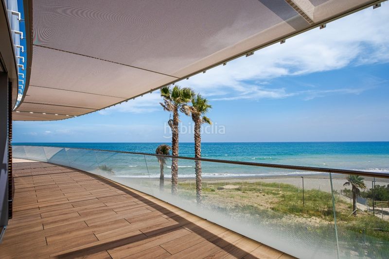 Foto 7fe75455-f260-4f76-b1ff-acd892a74d7d. Apartamento en Centro Estepona