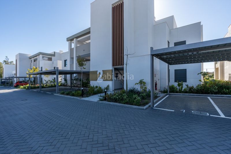 Foto 69ce9ac8-57d2-4046-8dd1-eb214f28ac38. Apartament amb aparcament piscina a bahía de Casares Casares