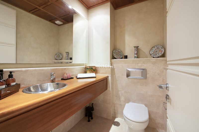 Foto 3f2c5675-2f08-432e-b8ba-ae1b88b52afe. Apartament amb aparcament piscina a Las Lomas de Río Verde Marbella