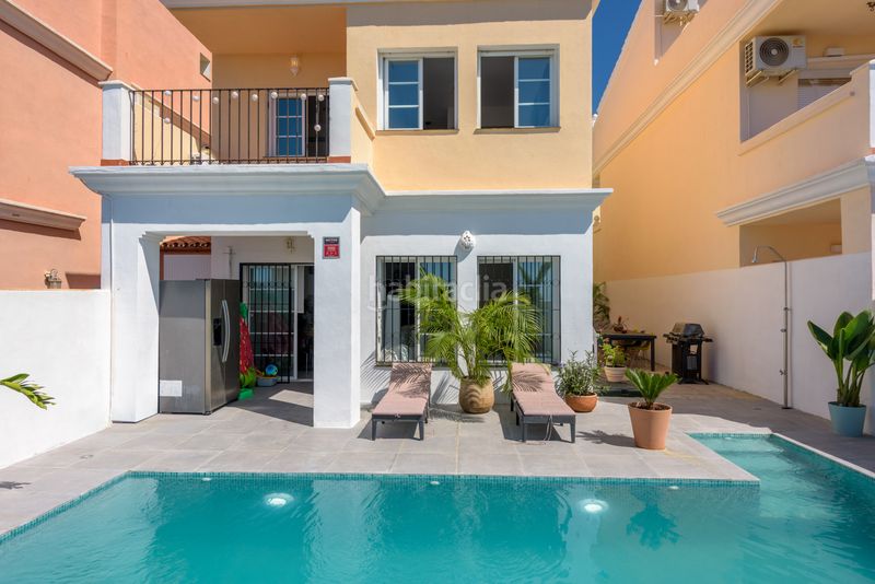 Foto 43175cbb-ac4b-4a7f-a1ca-5d7b6412e575. Casa amb aparcament piscina a Bel - Air Estepona
