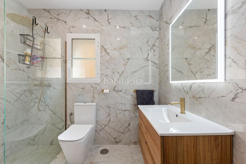Foto f0fe6acb-7cdd-4775-a71e-ac72c127ca38. Casa amb aparcament piscina a Bel - Air Estepona