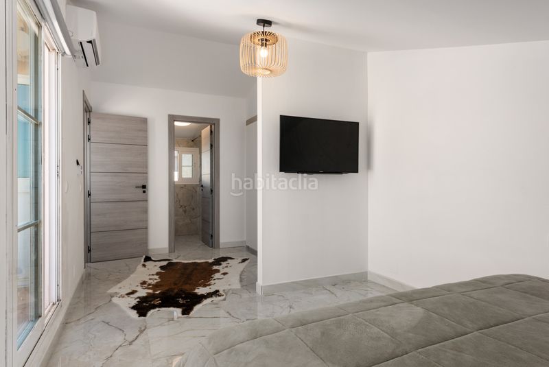 Foto f448e4a6-a4e6-45de-a50e-bbf9bb2b8f72. Casa amb aparcament piscina a Bel - Air Estepona
