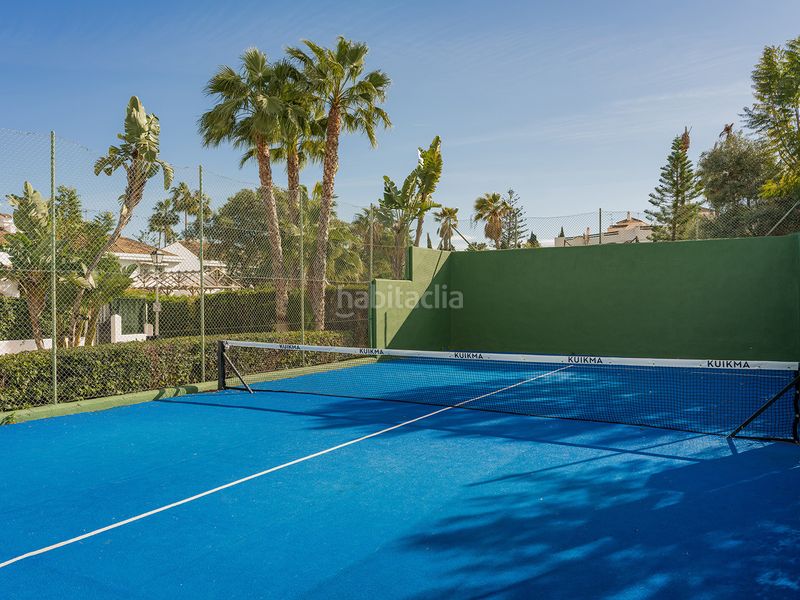 Foto aebd3e94-5fdb-4f01-a625-2157316c86a4. Casa adossada amb aparcament piscina a Nueva Alcántara Marbella