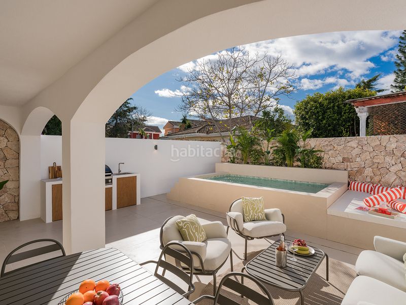Foto af62b76c-fe7b-41c8-aabb-efe18c962285. Casa adossada amb aparcament piscina a Nueva Alcántara Marbella