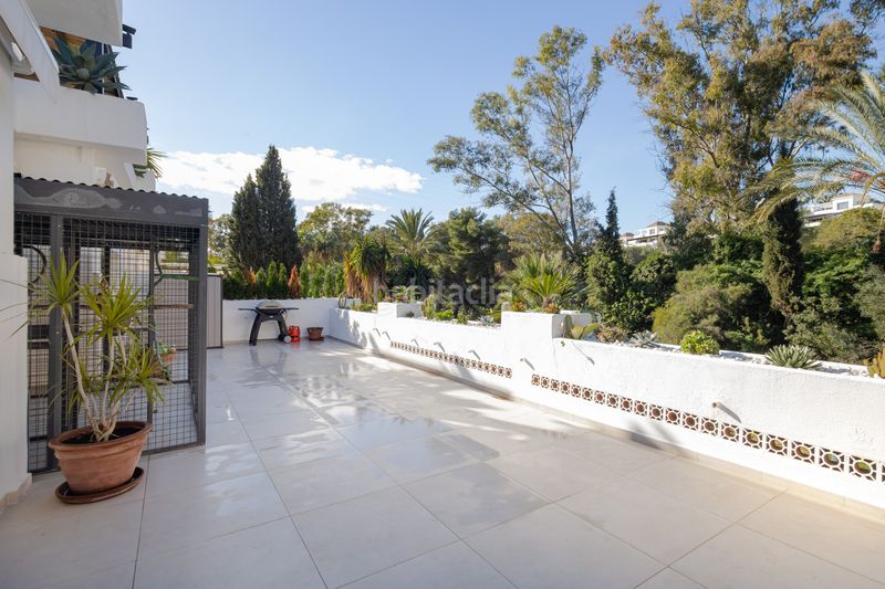 Foto 27ab678a-8e4b-4bfb-9352-f2ad744e0b6a. Apartamento en lomas de Marbella club Marbella