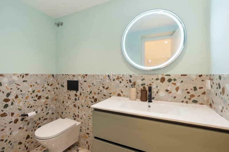 Foto 499370c0-e2d9-4683-9db7-c4aceeea55d3. Apartamento en lomas de Marbella club Marbella