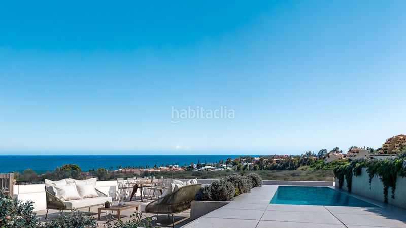 Foto e385c8ab-c445-4f7e-859b-e9eef799b698. Apartament amb aparcament piscina a El Castillo Manilva