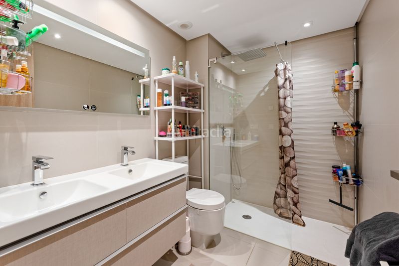 Foto 56d7d80c-a4d9-42c3-8260-35f8fc561a09. Apartament amb aparcament piscina a los arqueros - puerto del almendro Benahavís