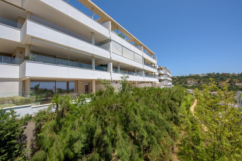 Foto c4cbf396-0eb8-4a38-91a8-58c00783b212. Apartament amb aparcament piscina a los arqueros - puerto del almendro Benahavís