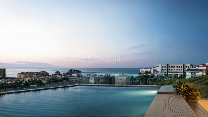 Foto 58debdb9-7536-43a1-94da-3889b0ddc8e2. Apartament amb aparcament piscina a Centro Estepona