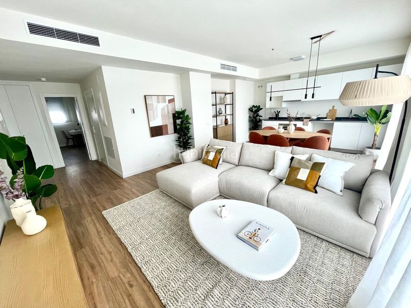 Foto 41fe83dd-1262-48cb-a48e-be1ce22b3fbe. Penthouse with parking pool in Centro Estepona