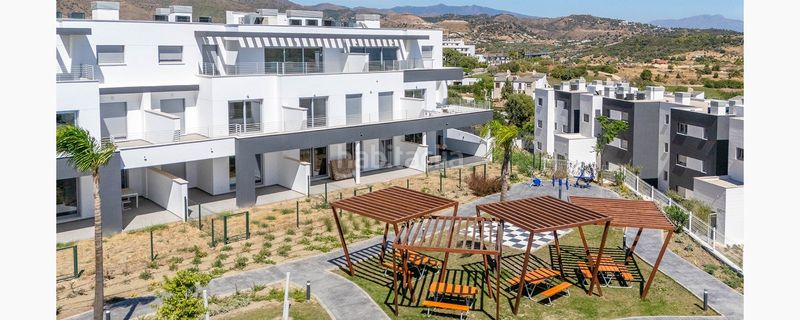Foto 7f76df26-448c-4d1a-9afc-f74424c5a495. Penthouse with parking pool in Centro Estepona