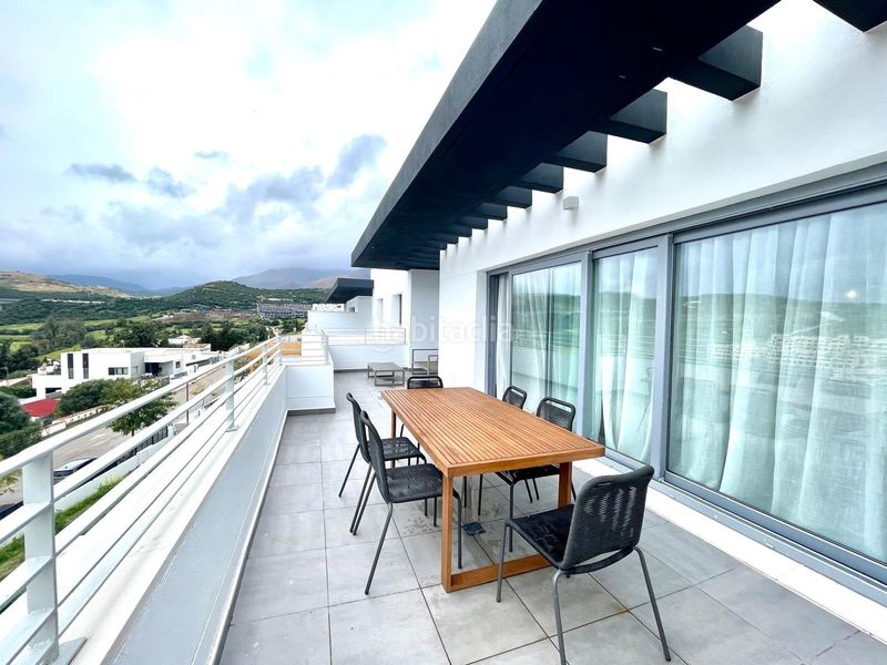 Foto cf714d3b-a784-4972-8004-4c0ecba0c688. Penthouse with parking pool in Centro Estepona