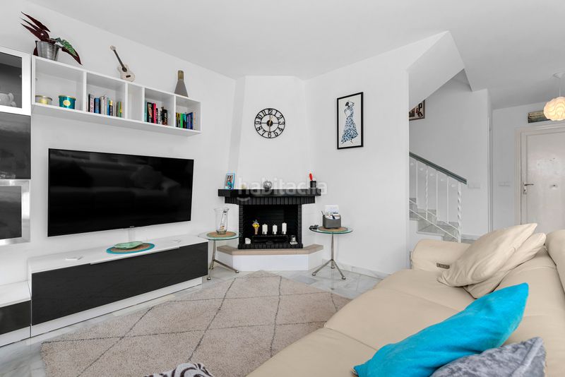 Foto d9e8f782-6a50-4ee1-9ae6-d7e02c762278. Casa adossada a Bel - Air Estepona