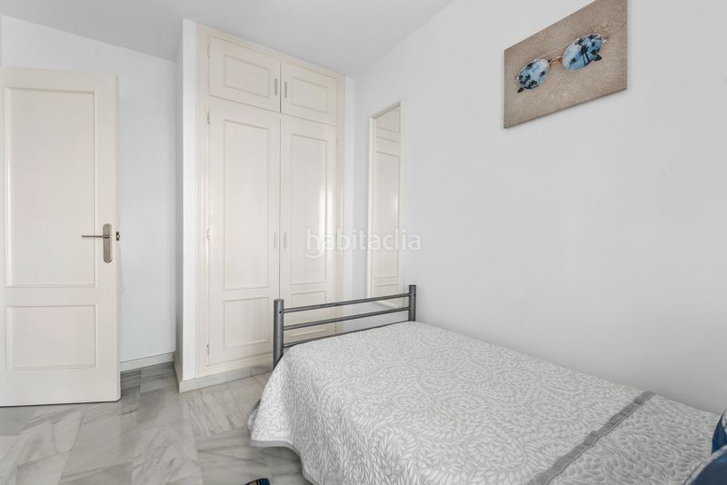 Foto eb8c1172-66d6-4561-8aef-c722edb64e6a. Casa adossada a Bel - Air Estepona