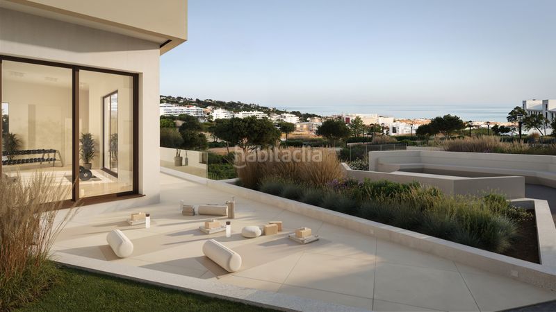 Foto 96967dc2-c3b9-47d9-b173-b26dc52debf5. Casa adossada amb aparcament piscina a Puerto Deportivo Fuengirola