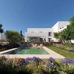 Semi detached house in Sotogrande Alto