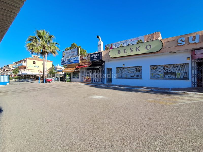 Foto e8910ca6-c5be-40bb-b2de-9acb859cb1b2. Local comercial a Paraiso - Barronal Estepona