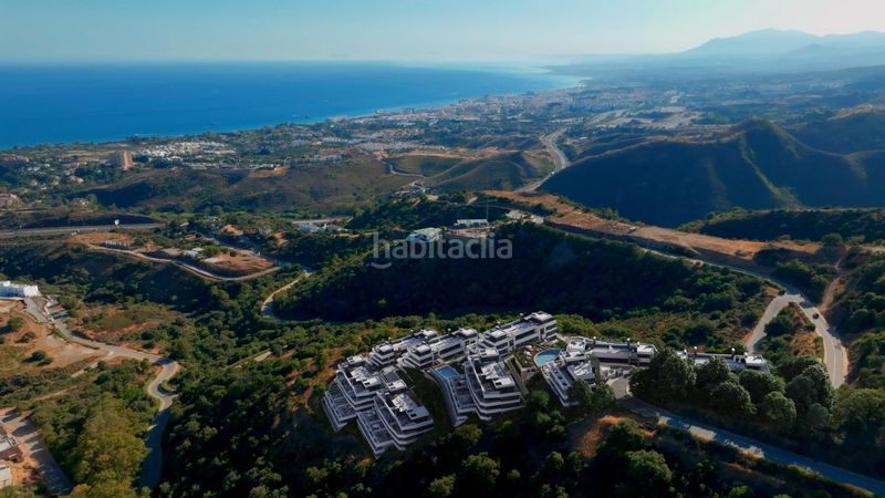 Foto c604f6d3-4f73-4c15-86d6-388c855d926b. Planta baixa amb calefacció aparcament piscina a Marbella