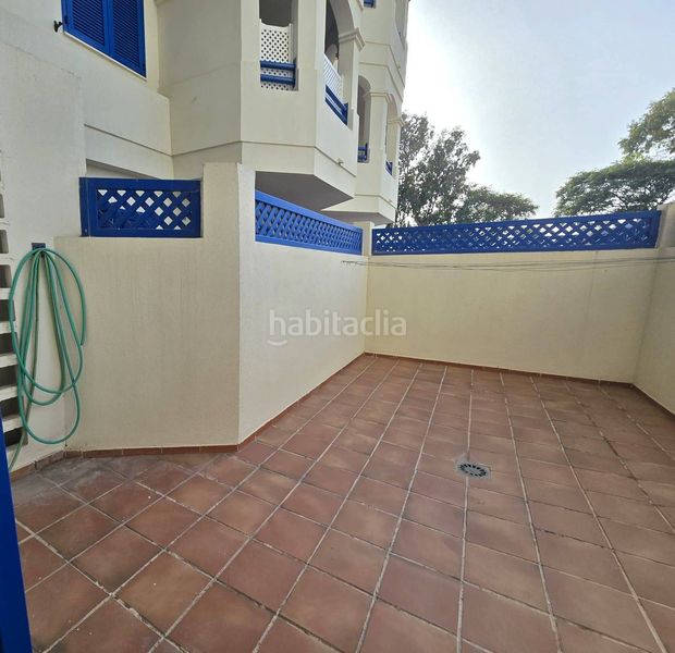Foto ae185f31-bbf6-46a0-a46b-bb367dd891dd. Planta baixa amb aparcament piscina a San Luis de Sabinillas Manilva