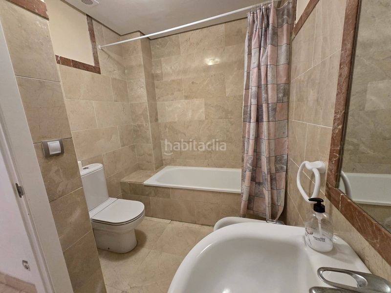 Foto ebfe31d2-8d8a-4173-b156-a21127ae3ce6. Planta baixa amb aparcament piscina a San Luis de Sabinillas Manilva