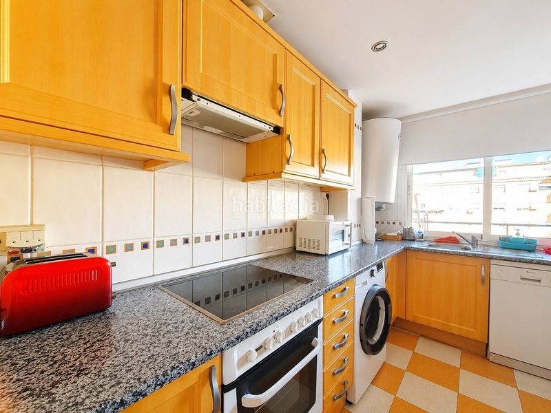 Foto 10dff404-10b6-452d-b59b-8684ab5052d8. Apartament amb calefacció aparcament piscina a San Luis de Sabinillas Manilva