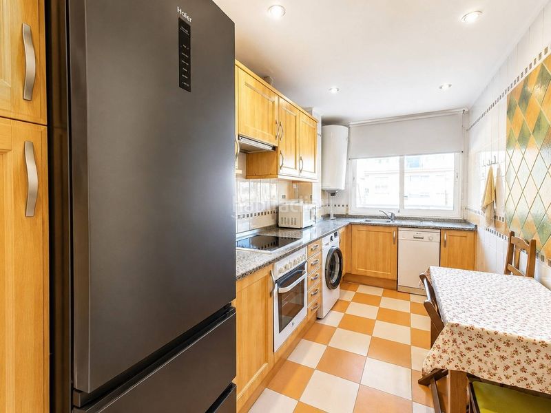 Foto 80abb42a-c1ac-4306-b02b-903942dd137b. Apartament amb calefacció aparcament piscina a San Luis de Sabinillas Manilva
