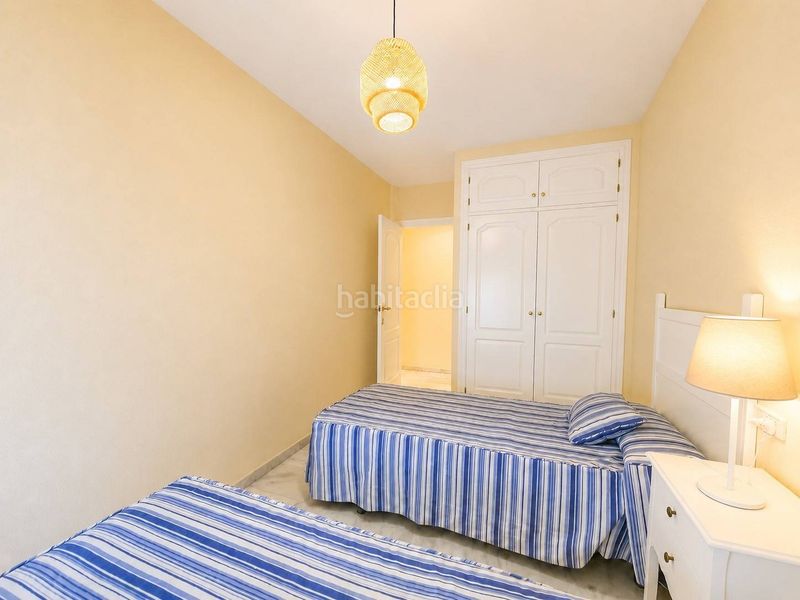 Foto ce727a2b-866d-40f7-9b0f-b83876cfdbd9. Apartament amb calefacció aparcament piscina a San Luis de Sabinillas Manilva