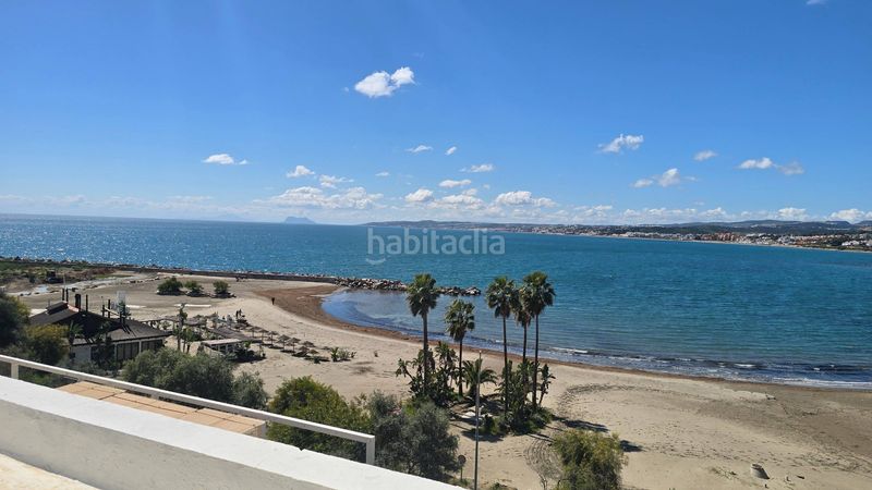 Foto 598ba5ce-fcff-4a74-b42f-4c6d4c5404ea. Casa aparellada amb aparcament piscina a puerto de Estepona Estepona