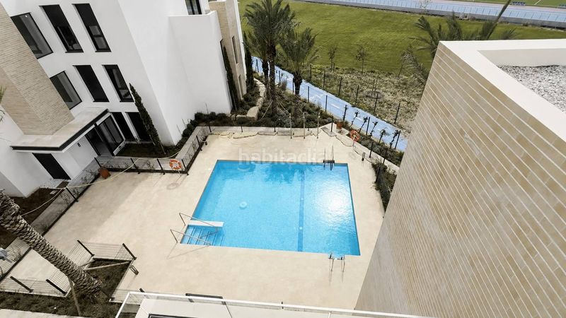 Foto 83bfa2ce-a1a3-421e-92fa-b25b6c3b03a3. Attique avec chauffage parking piscine dans Zona Calvario Estepona