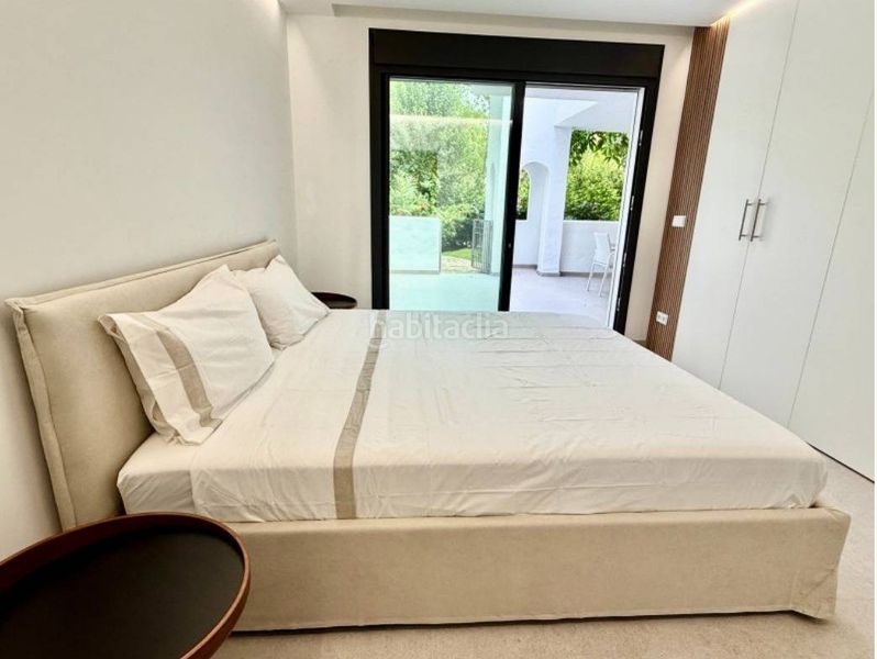Foto 5ed09be8-3ac7-4882-80a4-b15e2c09cb2b. Planta baixa amb aparcament piscina a Casasola Estepona