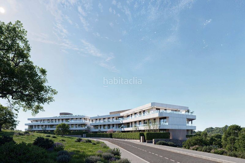 Foto 2075456b-4904-47c6-805d-f94dd2a400b9. Apartament amb aparcament piscina a Estepona golf Estepona