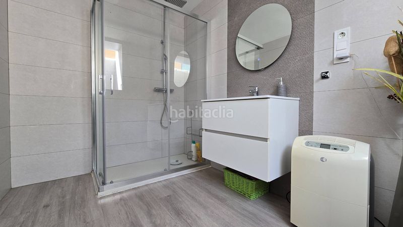 Foto c03dfaf0-5b18-4028-9719-2c53487f3374. Duplex avec parking piscine dans Chullera Manilva