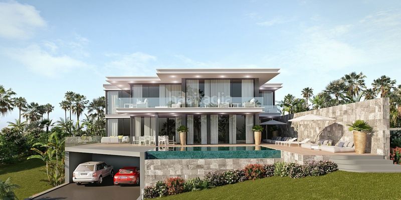 Foto 128cad36-1355-401f-a8b4-42cfae24e7fd. Xalet amb calefacció aparcament piscina a Casco Antiguo Marbella