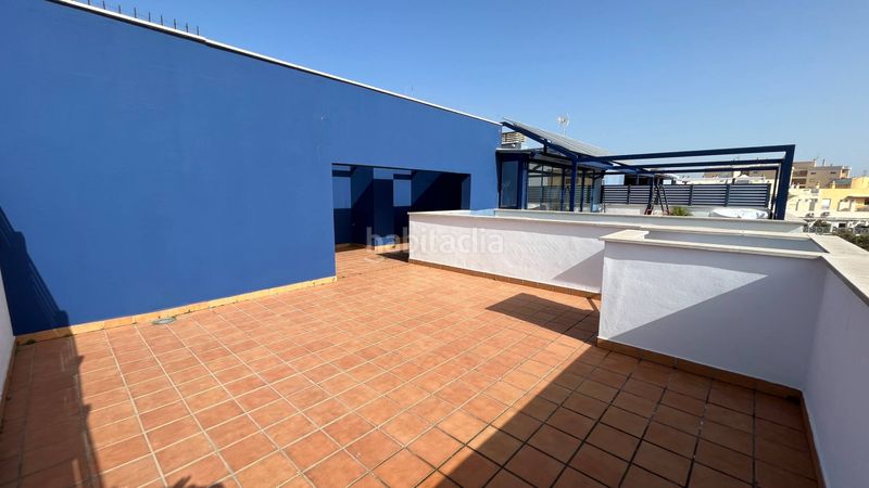 Foto 6f611bb3-1d31-4ae8-8611-b58ce053bb66. Àtic amb calefacció aparcament piscina a puerto de Estepona Estepona