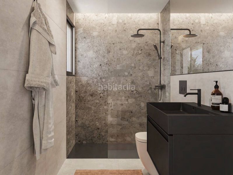 Foto ee4ad838-b380-4f52-8d78-52f2464b40db. Apartament amb calefacció piscina a Parque Central Estepona