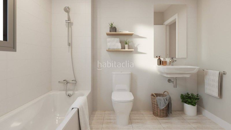 Foto 9d6c0492-3226-4171-b42d-5ffcd34e85bf. Planta baixa amb calefacció aparcament piscina a Estepona