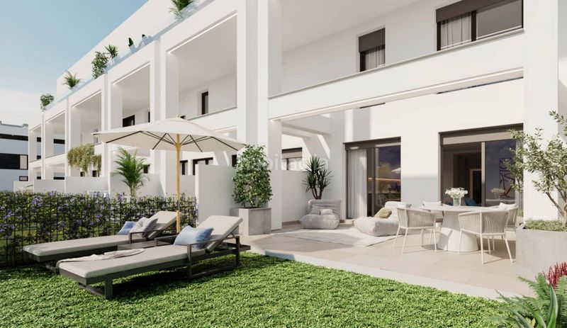 Foto 0fe17b14-4564-4f58-9ff5-60d2540b7bf8. Planta baixa amb calefacció aparcament piscina a Estepona