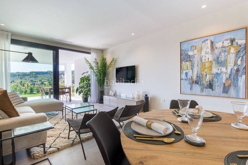 Foto e7ec17b4-7ac2-475f-84a2-25c7411d0997. Apartament amb calefacció aparcament piscina a Guadalobón Estepona